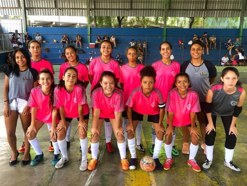 Equipes de futsal feminino avançam para a reta final de campeonato